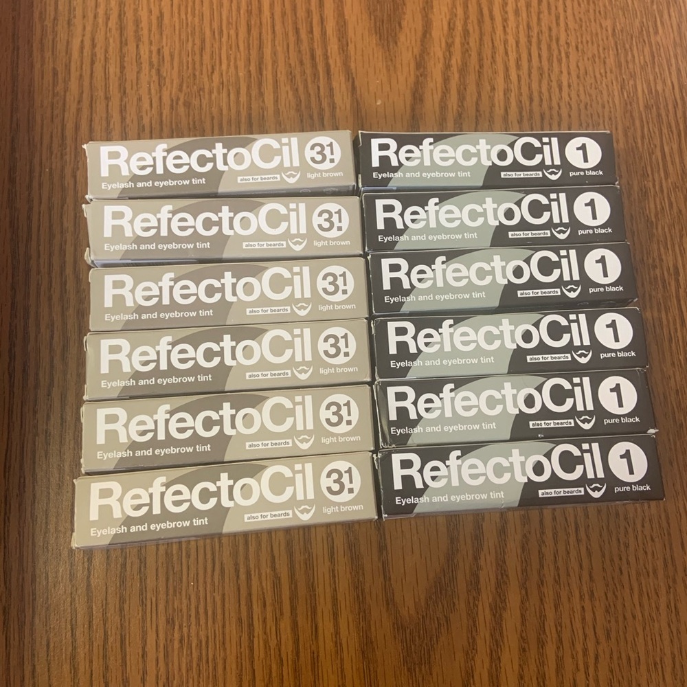 12 pcs Set REFECTOCIL Eyebrow & Eyelash Tint
- as pictured
